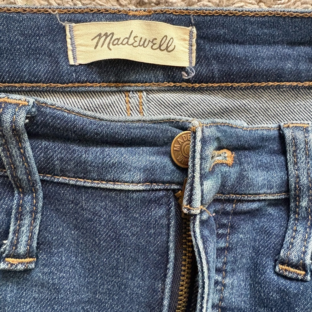 Skinny Blue Jeans by Madewell high rise - Picture 2 of 6